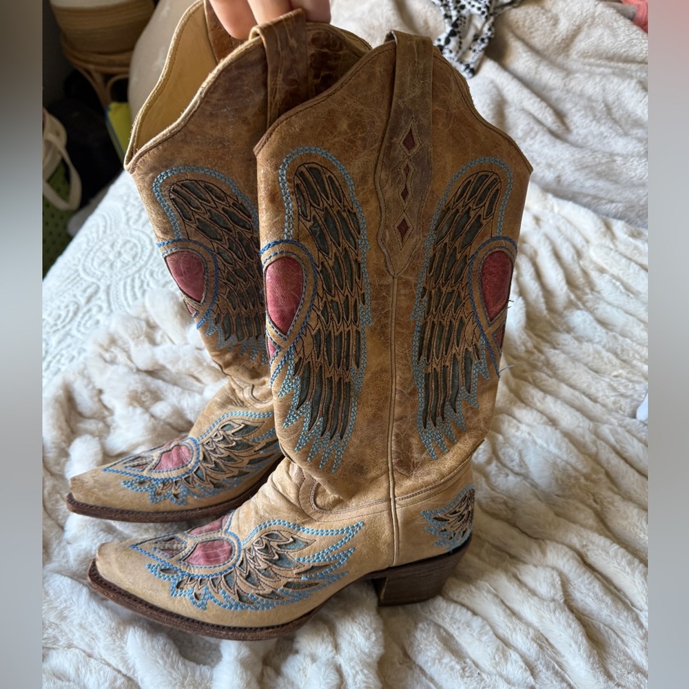 Embroidered Tan Heeled Boots